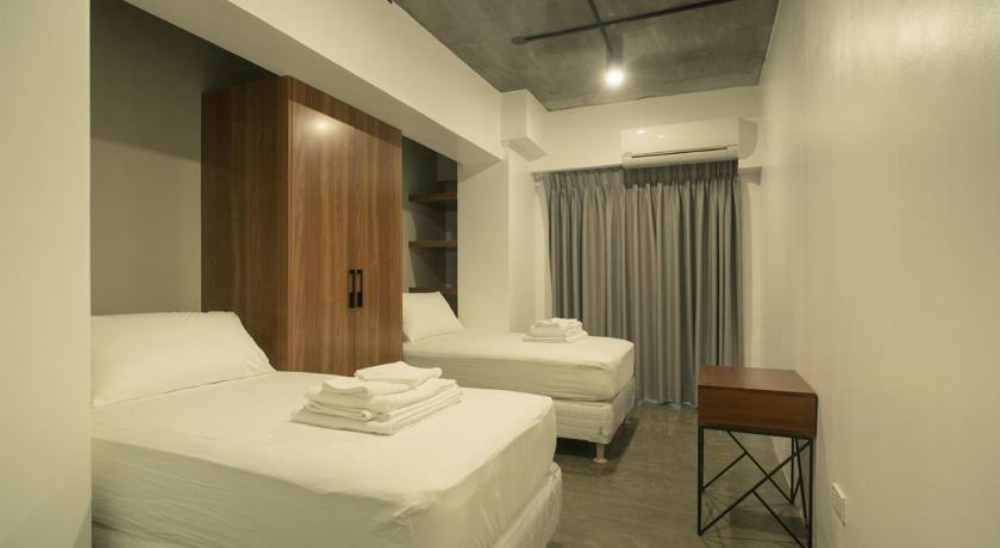 5880 Enriquez Residences Image 48